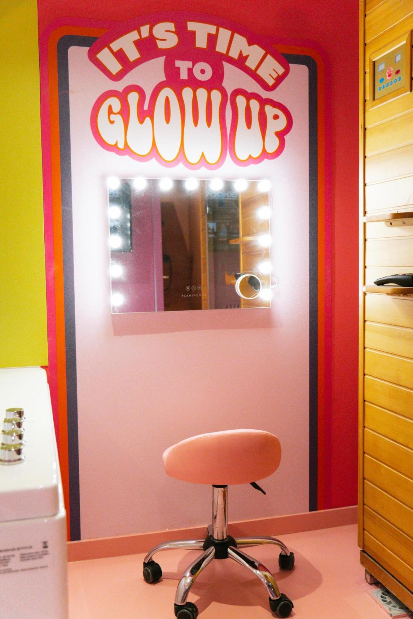 Capsule Girl Power Spa - Balneo - Sauna - Karaoke - Billard - 2 Chambres Charleroi Exterior photo